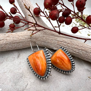 Spiny Oyster Earrings