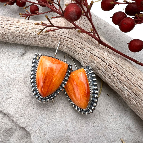 Spiny Oyster Earrings