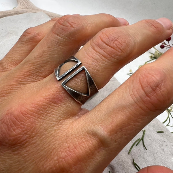 Apex Ring